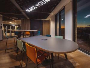 collaboration-tables-agile-open-spaces-office