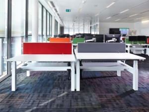 Sit-Stand-Standing-Workstations-Desks-Office-Furniture-UK